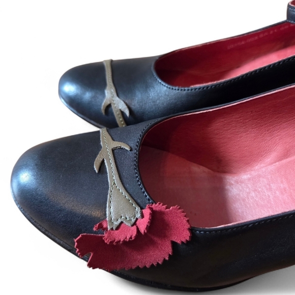 Camper Women's Leather Mary Jane Flower Print Feminine Preppy Shoes Black Sz 36 - Picture 7 of 14